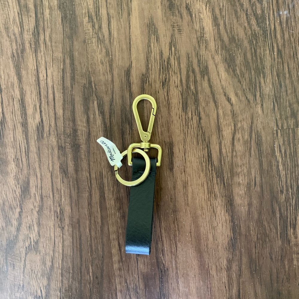 Madewell front door key fob - Picture 6 of 8